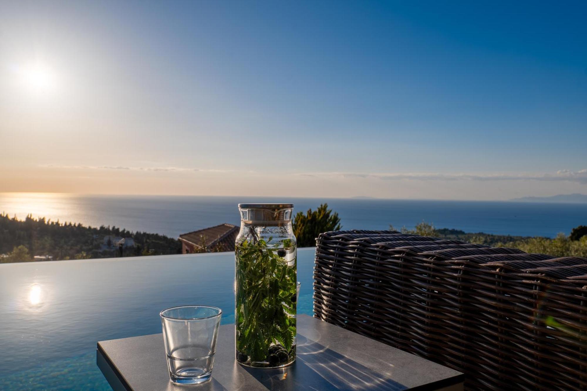 Artblue Villas Цукаладес Экстерьер фото